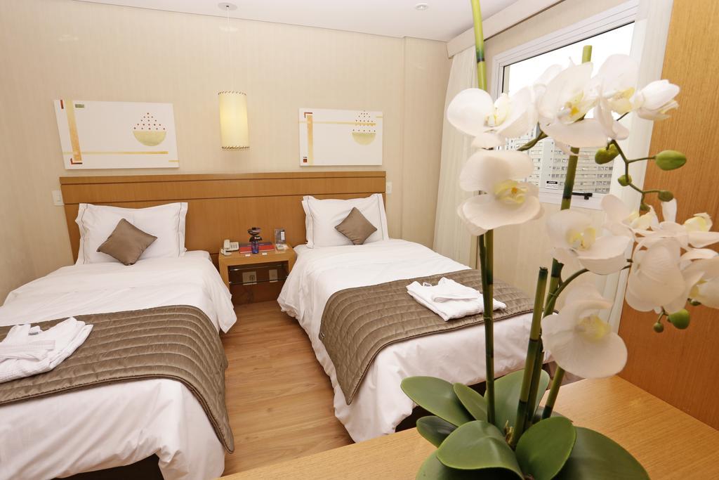 Astron Saint Charbel Suites & Life ساو باولو المظهر الخارجي الصورة