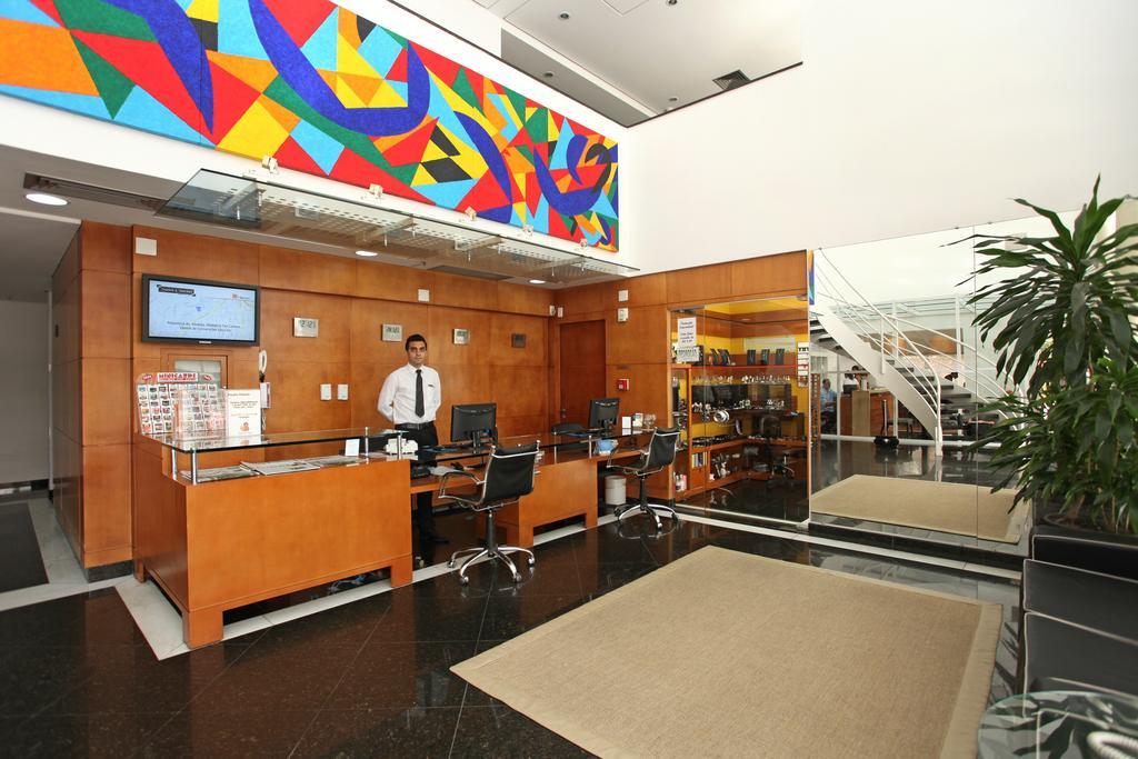 Astron Saint Charbel Suites & Life ساو باولو المظهر الخارجي الصورة